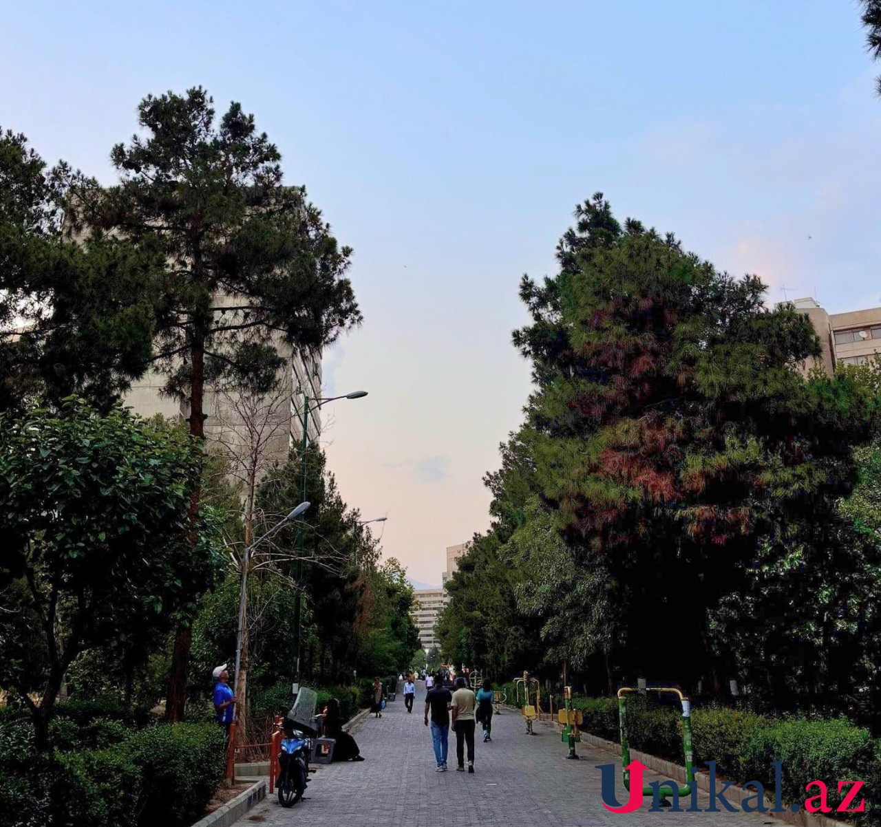 Müharibədən çıxan Təbriz - FOTOLAR